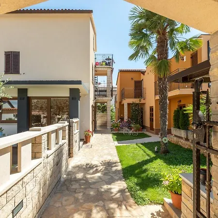Apartments Nono Poreč Extérieur photo