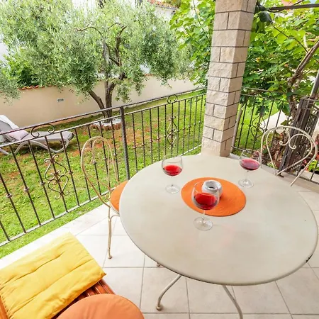 Apartments Nono Poreč Extérieur photo